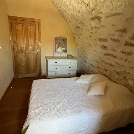 بيت للعطل La Maison Caussenarde A *